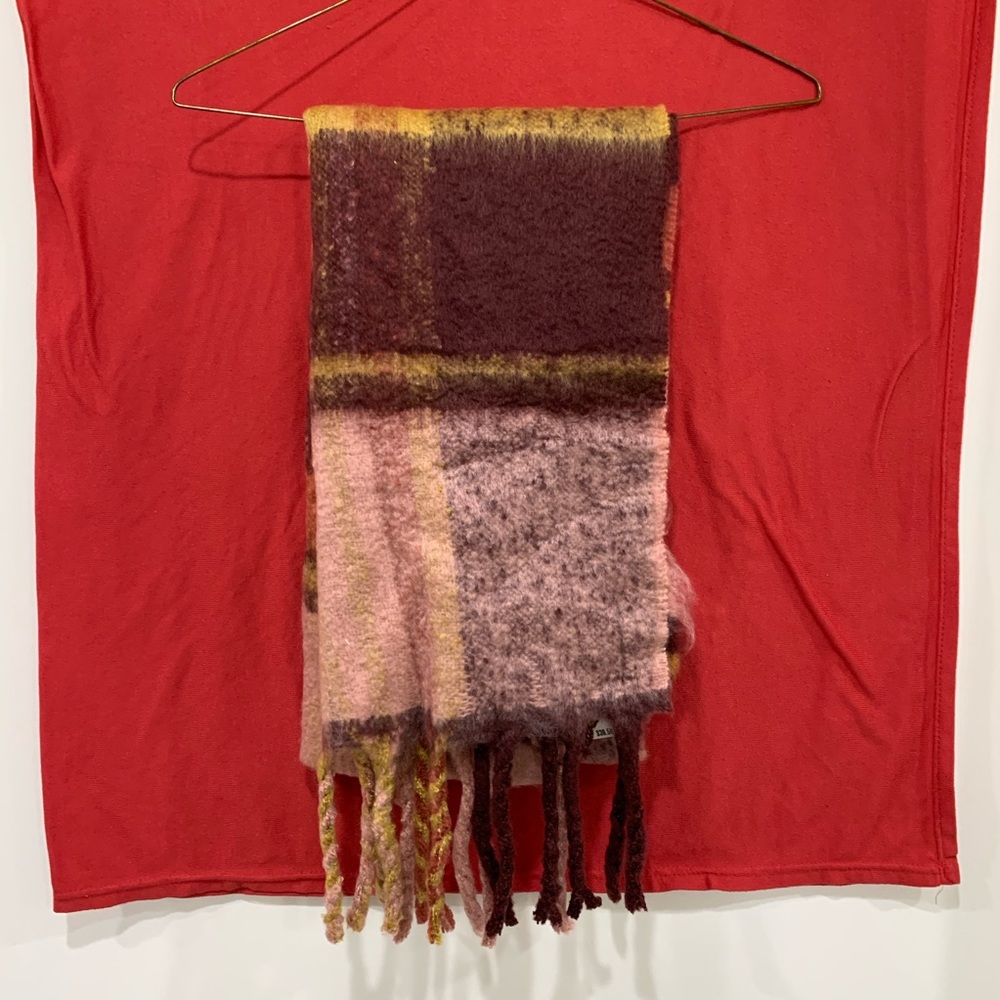 Super Soft Scarf